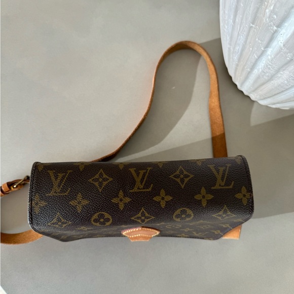 Authentic gently used Louis Vuitton Cartouchiere crossbody bag - Picture 6 of 10